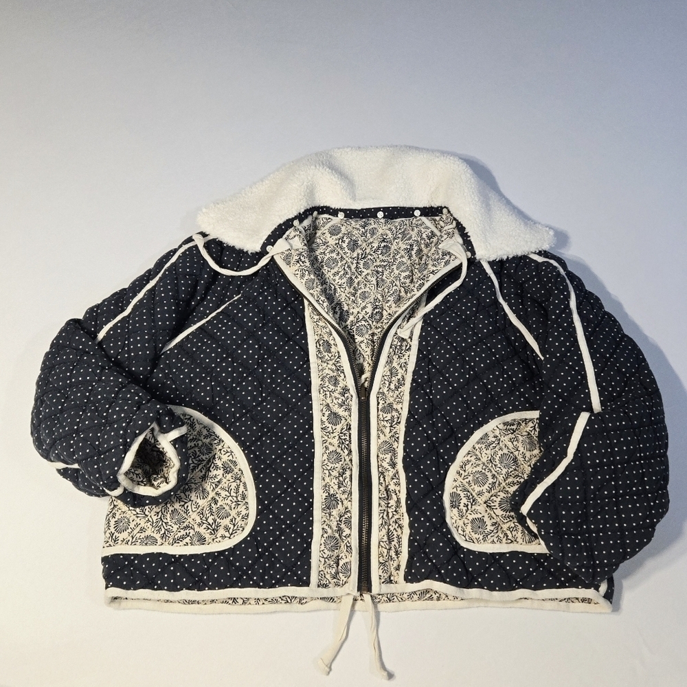 THE GREAT QUILTED NAVY & CREAM SHERPA COLLAR REVERSIBLE JACKET SZ XL - Picture 5 of 9
